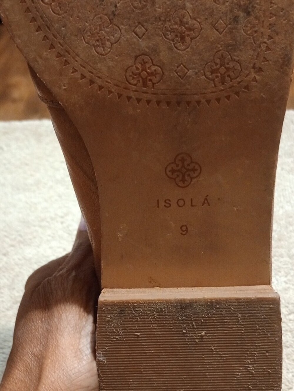 Women's Classic Isola Tan Leather Slip-On Loafers Size 9M - Picture 4 of 9